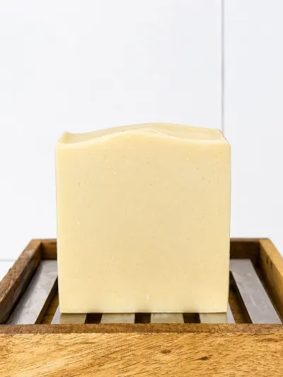 Savon au Lait de Chèvre Saponifié à Froid